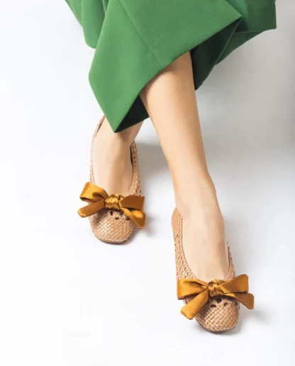 Wonders Bailarina Bow Camel Cheap